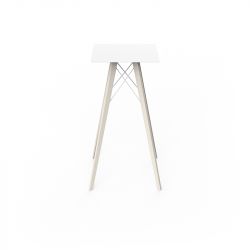 Table à manger carré Faz Wood plateau HPL blanc intégral, pieds chêne blanchis, Vondom, 80x80xH74cm