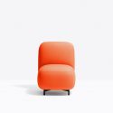 Petit fauteuil Buddy 210S, tissu orange, pieds noirs Pedrali, H72xL55xl62