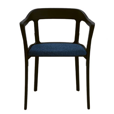 Chaise design Steelwood Magis structure en acier noir, assise en tissu bleu foncé