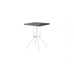 Mila table design, Magis plateau HPL noir, pieds en acier blanc, 55x55 cm