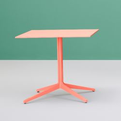 Table carré outdoor Ypsilon, plateau acier rose, 70x70xH74 cm, Pedrali