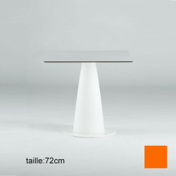 Table carrée Hoplà, Slide orange 69x69xH72 cm