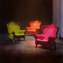 Fauteuil design Queen of Love, Design of Love by Slide rose clair