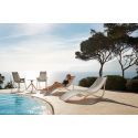 Lot de 4 chaises longues design ondulées Ibiza Revolution® en plastique recyclé, Vondom blanc Milos 4023