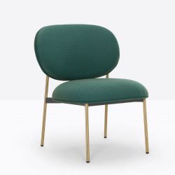 Lot de deux petits fauteuils design confortable, Blume 2951, Pedrali, tissu Jaali Kvadrat, vert foncé, structure laiton, 63x63xH